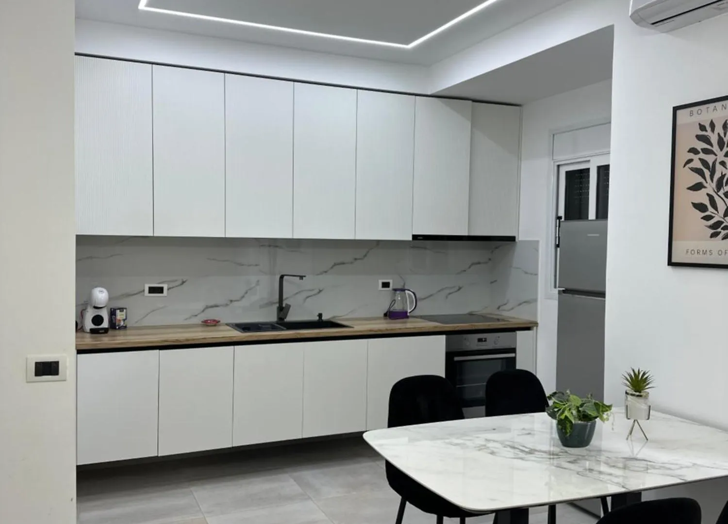 アパート Lungomare Luxury Sea View Apartaments Vlorë